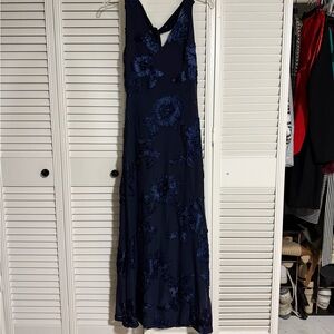 Chic Floral Navy Maxi Dress